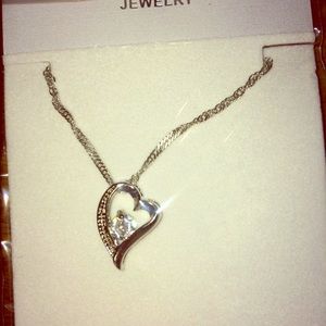 Silver heart pendant & chain